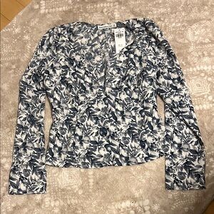 A&F Floral Blue Women's Top -NWT